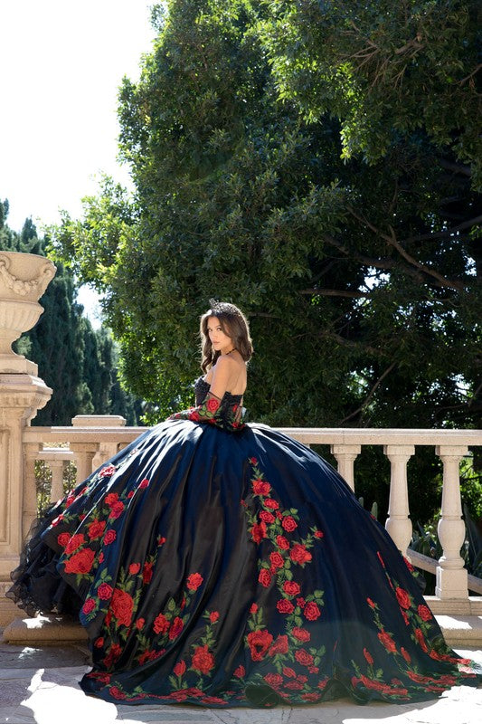 Elegant Applique, Train, Quince Dress