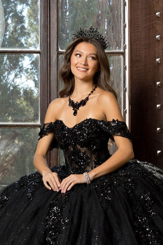 Detachable Sleeve, Sweetheart Neckline