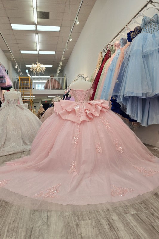 Spectacular Dress With Long Train